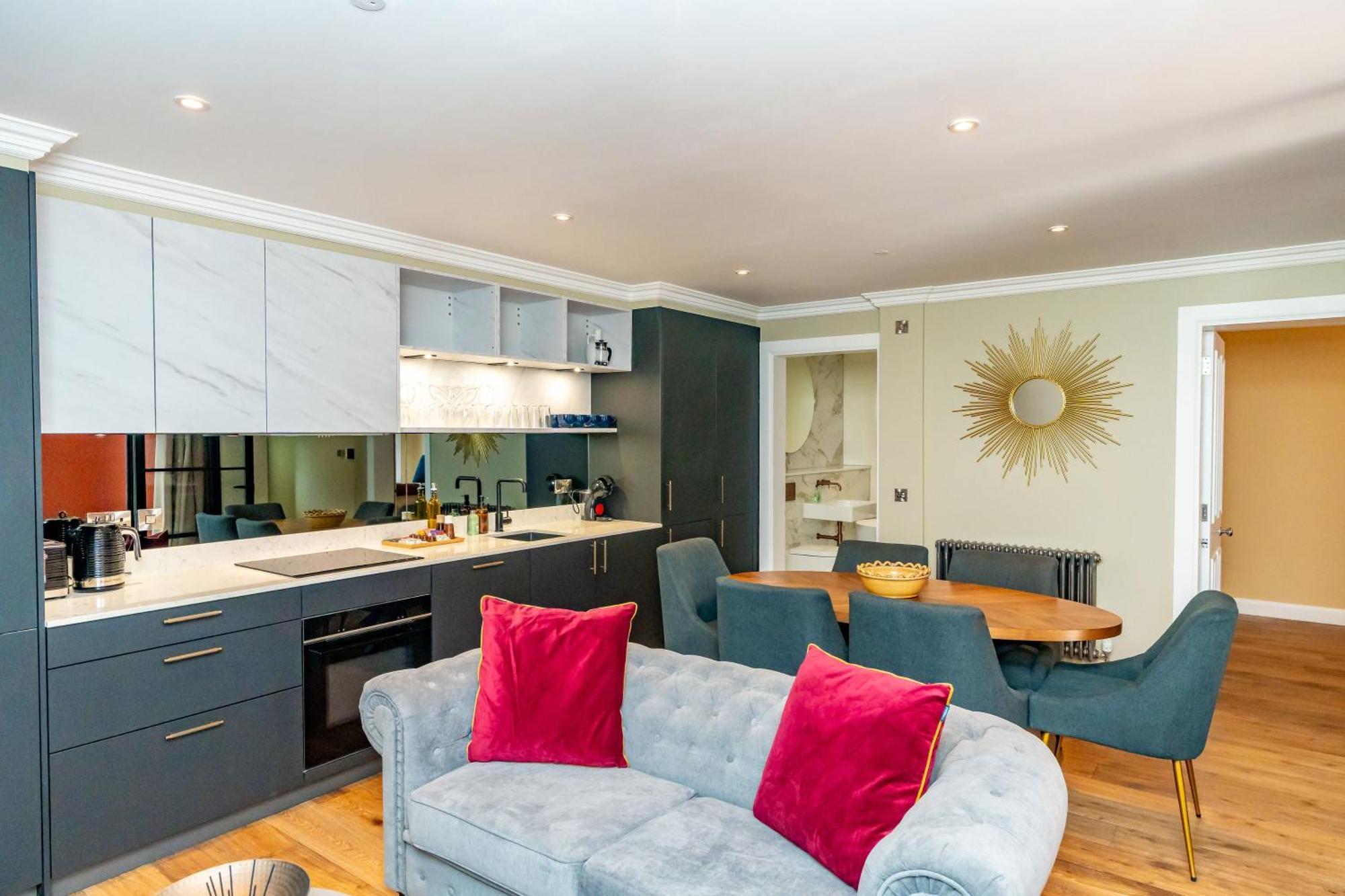 Dragon Suites Luxury Apartments At 9 Albyn Place EDI Exterior foto